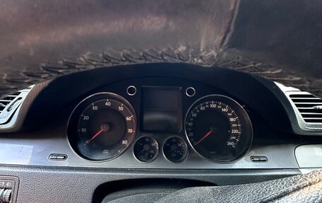Volkswagen Passat B6, 2006 год, 335 000 рублей, 7 фотография