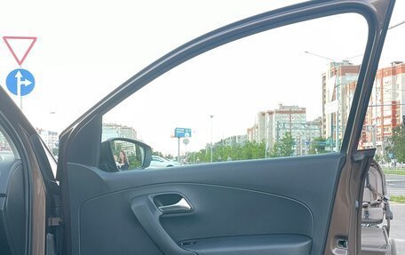 Volkswagen Polo VI (EU Market), 2019 год, 1 650 000 рублей, 24 фотография