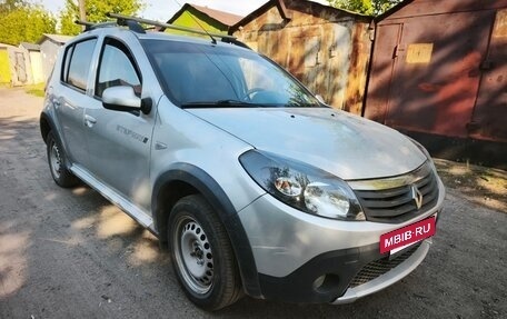 Renault Sandero I, 2012 год, 620 000 рублей, 2 фотография