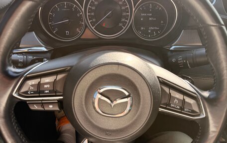 Mazda 6, 2018 год, 1 800 000 рублей, 8 фотография