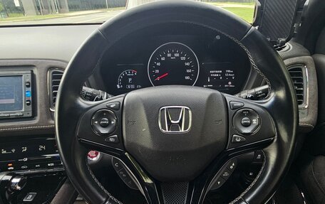 Honda Vezel, 2017 год, 1 730 000 рублей, 8 фотография
