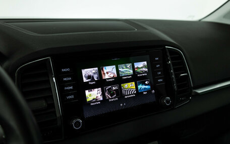 Skoda Karoq I, 2021 год, 2 289 585 рублей, 18 фотография