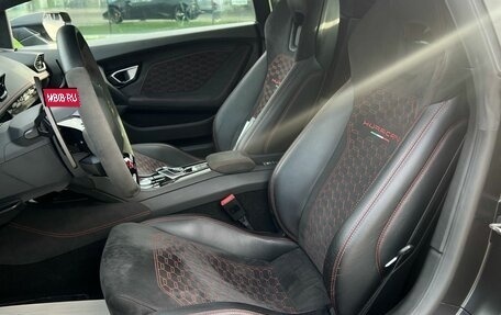 Lamborghini Huracán, 2018 год, 16 200 000 рублей, 15 фотография