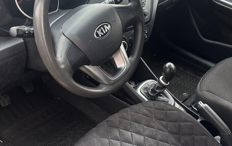 KIA Rio III рестайлинг, 2013 год, 950 000 рублей, 8 фотография