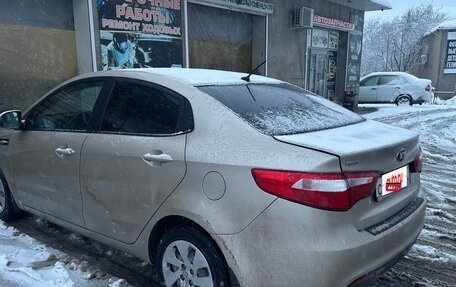 KIA Rio III рестайлинг, 2013 год, 950 000 рублей, 7 фотография