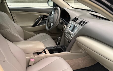 Toyota Camry, 2009 год, 995 000 рублей, 16 фотография