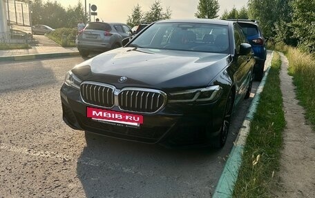 BMW 5 серия, 2021 год, 4 890 000 рублей, 2 фотография