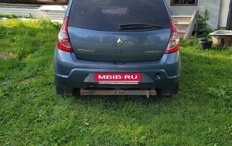 Renault Sandero I, 2011 год, 550 000 рублей, 2 фотография