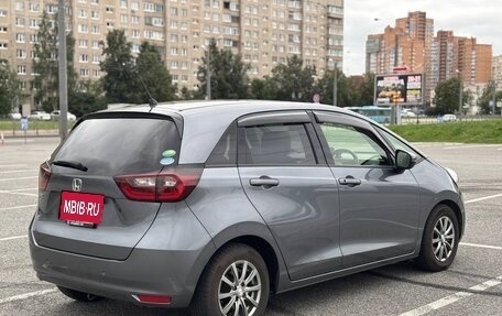 Honda Fit, 2020 год, 1 100 000 рублей, 3 фотография