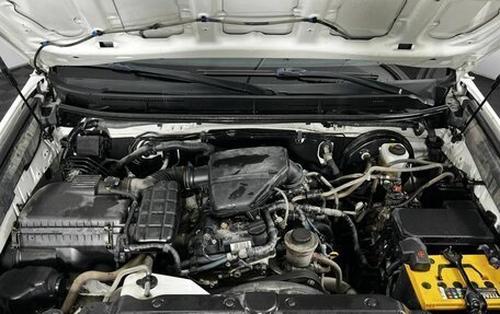 Toyota Land Cruiser Prado 150 рестайлинг 2, 2016 год, 3 650 000 рублей, 17 фотография
