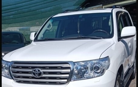 Toyota Land Cruiser 200, 2010 год, 3 450 000 рублей, 1 фотография