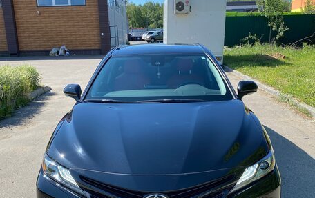 Toyota Camry, 2021 год, 2 999 999 рублей, 7 фотография