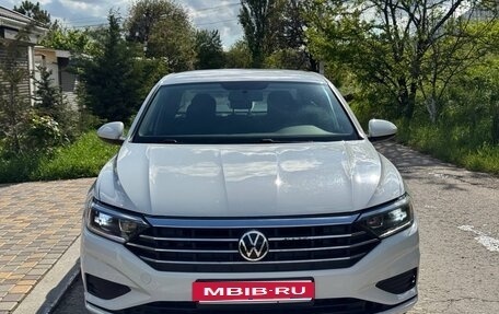 Volkswagen Jetta VII, 2019 год, 1 550 000 рублей, 3 фотография
