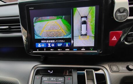Honda Stepwgn IV, 2018 год, 2 250 000 рублей, 12 фотография