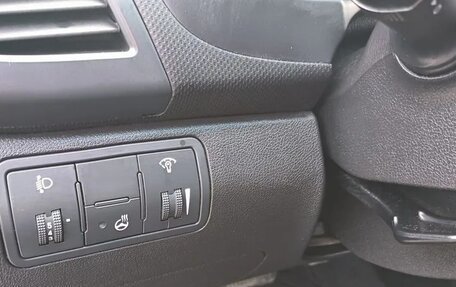Hyundai Solaris II рестайлинг, 2015 год, 970 000 рублей, 9 фотография
