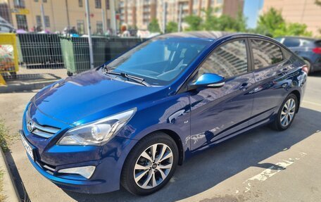 Hyundai Solaris II рестайлинг, 2015 год, 970 000 рублей, 5 фотография
