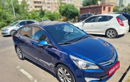 Hyundai Solaris II рестайлинг, 2015 год, 970 000 рублей, 6 фотография