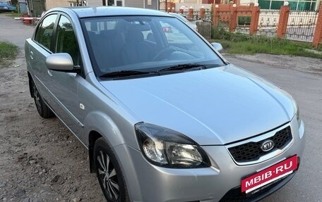 KIA Rio II, 2010 год, 650 000 рублей, 7 фотография