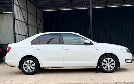 Skoda Rapid I, 2015 год, 990 000 рублей, 4 фотография