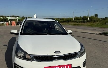 KIA Rio IV, 2018 год, 1 350 000 рублей, 3 фотография