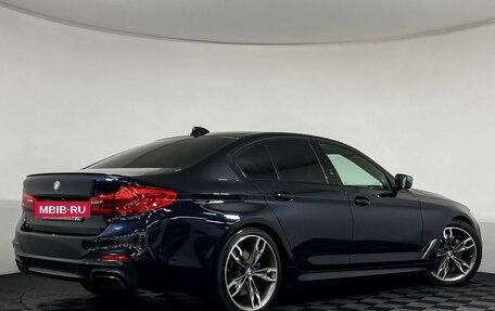 BMW 5 серия, 2018 год, 3 890 000 рублей, 3 фотография