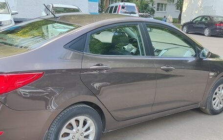 Hyundai Solaris II рестайлинг, 2016 год, 1 200 000 рублей, 4 фотография