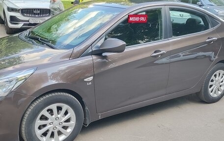 Hyundai Solaris II рестайлинг, 2016 год, 1 200 000 рублей, 7 фотография