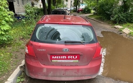 KIA cee'd I рестайлинг, 2011 год, 700 000 рублей, 4 фотография