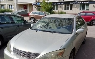Toyota Camry V40, 2003 год, 500 000 рублей, 1 фотография