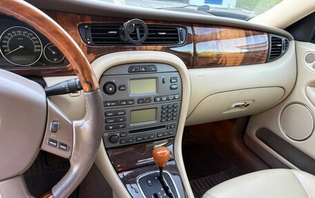 Jaguar X-Type I рестайлинг, 2007 год, 950 000 рублей, 14 фотография