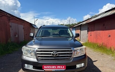 Toyota Land Cruiser 200, 2008 год, 2 050 000 рублей, 2 фотография