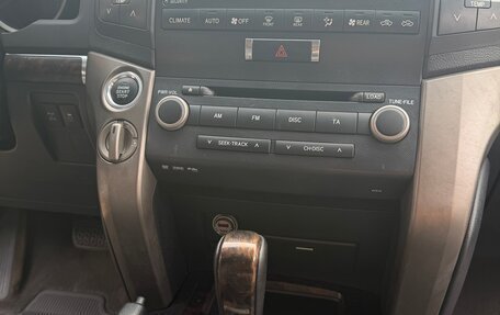 Toyota Land Cruiser 200, 2008 год, 2 050 000 рублей, 11 фотография