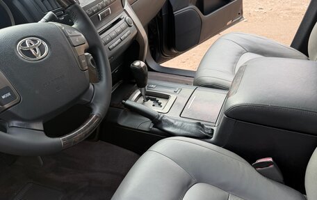 Toyota Land Cruiser 200, 2008 год, 2 050 000 рублей, 12 фотография