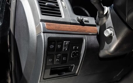 Toyota Land Cruiser 200, 2020 год, 8 650 000 рублей, 14 фотография