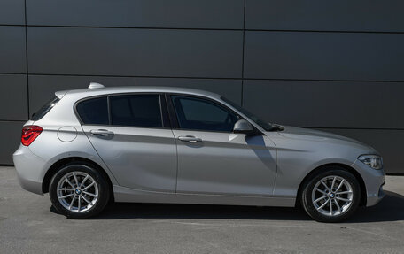 BMW 1 серия, 2018 год, 1 899 000 рублей, 4 фотография
