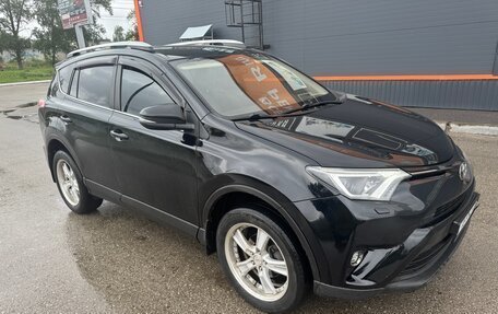 Toyota RAV4, 2017 год, 1 700 000 рублей, 6 фотография