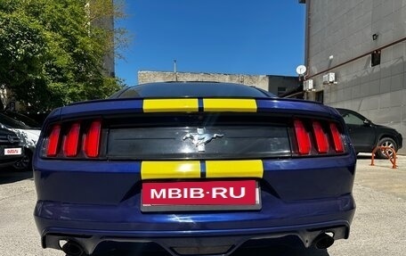 Ford Mustang VI рестайлинг, 2016 год, 1 450 000 рублей, 6 фотография