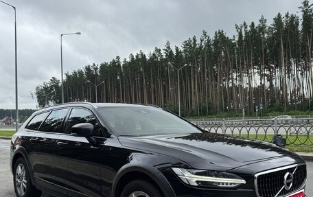 Volvo V90 Cross Country I рестайлинг, 2017 год, 3 470 000 рублей, 13 фотография