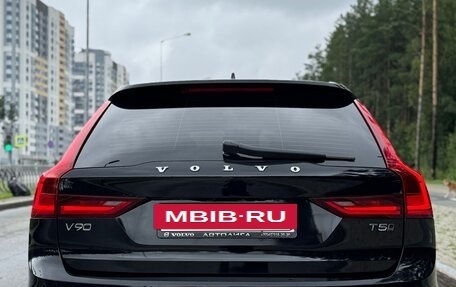 Volvo V90 Cross Country I рестайлинг, 2017 год, 3 470 000 рублей, 7 фотография