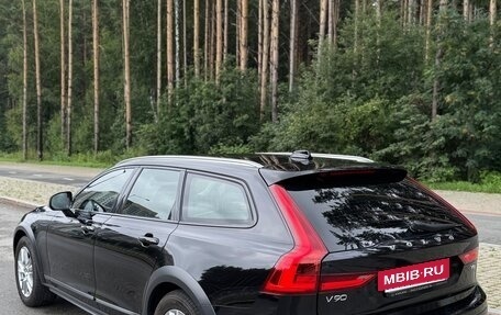 Volvo V90 Cross Country I рестайлинг, 2017 год, 3 470 000 рублей, 3 фотография
