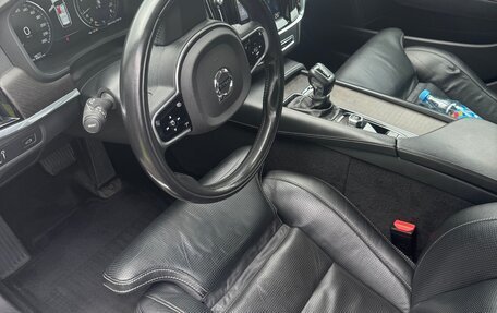 Volvo V90 Cross Country I рестайлинг, 2017 год, 3 470 000 рублей, 18 фотография