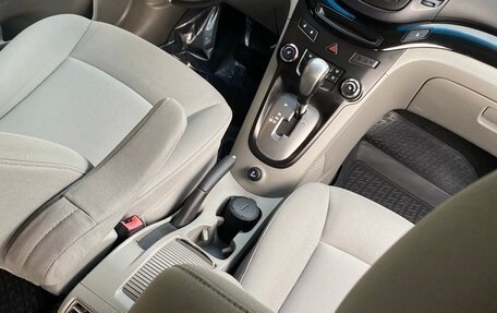 Chevrolet Orlando I, 2012 год, 1 400 000 рублей, 6 фотография