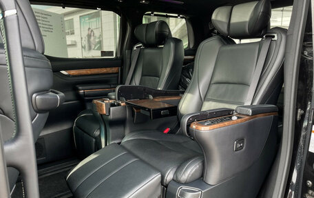 Toyota Alphard III, 2017 год, 3 897 000 рублей, 16 фотография