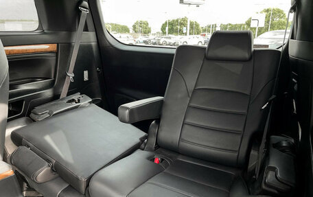 Toyota Alphard III, 2017 год, 3 897 000 рублей, 28 фотография
