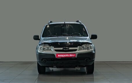 Chevrolet Niva I рестайлинг, 2016 год, 730 000 рублей, 3 фотография