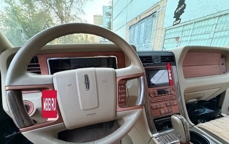 Lincoln Navigator, 2006 год, 1 850 000 рублей, 12 фотография
