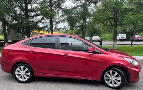Hyundai Solaris II рестайлинг, 2011 год, 695 000 рублей, 4 фотография