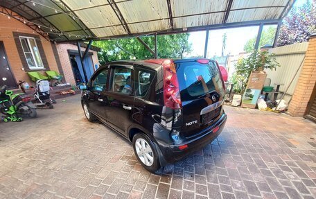 Nissan Note II рестайлинг, 2011 год, 680 000 рублей, 38 фотография