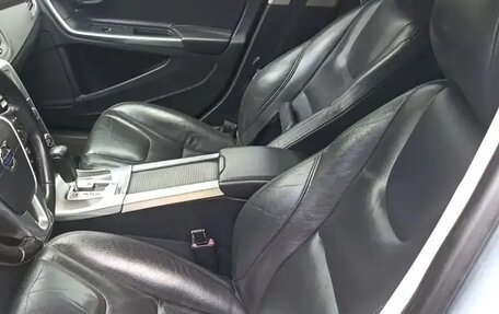 Volvo S60 III, 2010 год, 1 350 000 рублей, 6 фотография