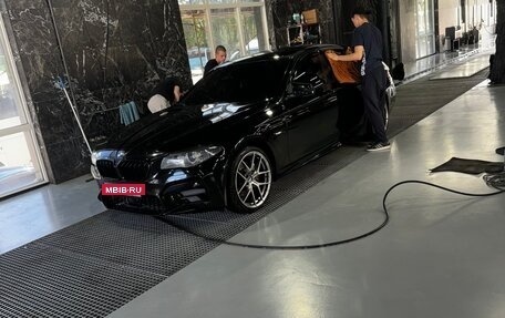 BMW 5 серия, 2013 год, 1 300 000 рублей, 18 фотография